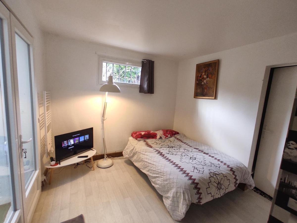 Studio Marjorie Indep. Dans Maison Particuliere Mérignac Екстериор снимка